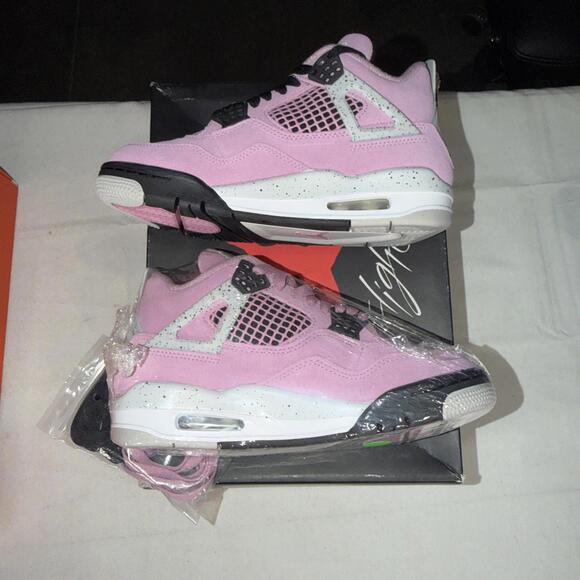 Size 5.5 - Air Jordan 4 Retro Orchid W - Picture 2 of 7
